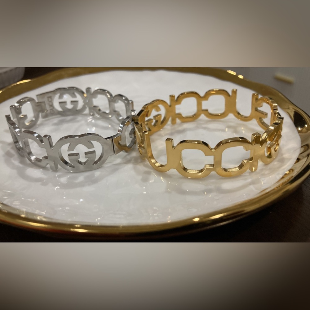 Gucci Bangle Silver tone - Picture 1 of 2
